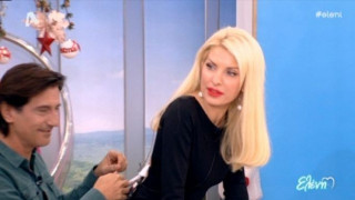 Ελένη Μενεγάκη: Το καυτό μαύρο φόρεμα και το... «ξύσιμο»! (ΒΙΝΤΕΟ)