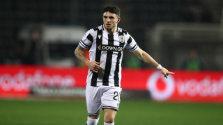 Ζαφείρης: Από φιλοξενούμενος σε οικοδεσπότης... ένα τσιγάρο δρόμος