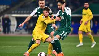 Αμυντικά «εγκλήματα», δώρο δύο πέναλτι και αποκλεισμός για τον Άρη