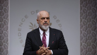 Έντι Ράμα: Ακτιβιστές πέταξαν αυγά κατά την υποδοχή του στον ΟΗΕ