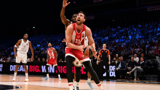 Ο Ολυμπιακός πάλεψε αλλά η Dubai BC έβαλε stop στο σερί των ερυθρόλευκων