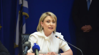Με 20 ακίνητα απαντά στο «τζάμπα πέθανε» η Αλεξοπούλου