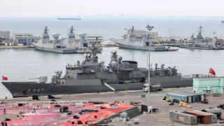 Η Τουρκία ξέμεινε από χρήματα και ξεπουλάει στην Ινδονησία τις φρεγάτες του στόλου της!