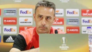 Πώς ένας σπουδαστής δημοσιογραφίας εκνεύρισε τον Μπέντο!