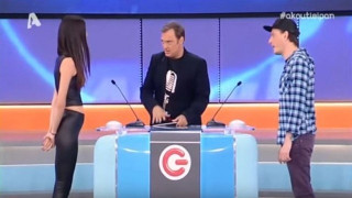 Από κορμί λαμπάδα, αλλά         από απαντήσεις…  (vid)