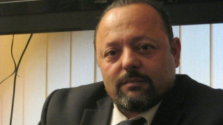 Πίστεψαν στον Σώρρα και τώρα... τους κυνηγάει η εφορία!