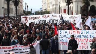 Θεσσαλονίκη: Ξεκίνησε το συλλαλητήριο για τα Τέμπη-Τέσσερις προσαγωγές πριν την πορεία