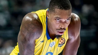 Εγκλωβισμένος στο Ντουμπάι-Το μήνυμα του Λόνι Γουόκερ και η προσπάθεια φυγής