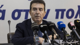 Χρυσοχοΐδης για δολοφονία Κλεομένη: «Υπάρχουν ενδείξεις οπαδικού υποβάθρου»