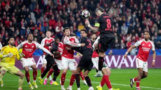 Όρθια η Άρσεναλ στη Γερμανία με αμφισβητούμενο πέναλτι