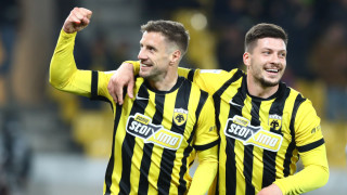 Η ΑΕΚ έκανε το καθήκον της και πάει μόνη στην κορυφή των playoffs