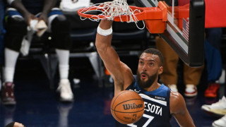 ΝΒΑ: Οι Τίμπεργουλβς μπορούν και χωρίς τον Έντουαρντς