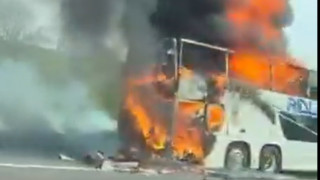 ΣΟΚ με οπαδούς της Μάντσεστερ Σίτι – Πούλμαν τυλίχθηκε στις φλόγες