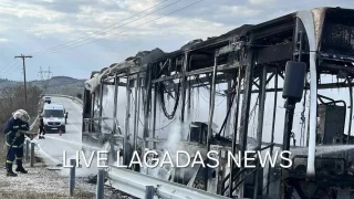 Θεσσαλονίκη: ﻿Λεωφορείο του ΚΤΕΛ τυλίχθηκε στις φλόγες εν κινήσει