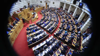 Σκάνδαλο ΟΠΕΚΕΠΕ: Γαλάζιο «coup d'état» για τις άρσεις ασυλίας των εμπλεκομένων