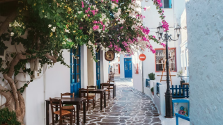 Την Κυριακή εκπνέει η παράταση για τα voucher Κοινωνικού Τουρισμού: Υποβλήθηκαν 340.000 αιτήσεις