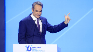 Μητσοτάκης: «Το 2027 οι εκλογές, πάνω από τα 950 ευρώ ο κατώτατος μισθός»
