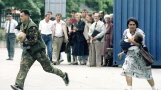 Ανθρώπινο σαφάρι στο Σαράγεβο: Μέλος βασιλικής οικογένειας στους σκοπευτές