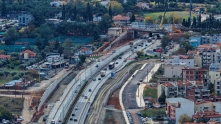 Θεσσαλονίκη: Καραμπόλα 6 οχημάτων στον δρόμο προς Χαλκιδική
