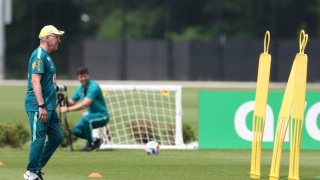 Αντσελότι για Νεϊμάρ: «Εγώ μπορώ για 90 λεπτά περπατώντας»
