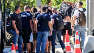 Καλλιθέα: «Μου έβγαλε μαχαίρι, δεν ήθελα να τον σκοτώσω»-Ποινική δίωξη στους συλληφθέντες