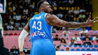ESPN: «Ο Θανάσης Αντετοκούνμπο δεν ακολουθεί τον Γιάννη στο Μαϊάμι»-Τα σενάρια για το μέλλον του και ο Άρης