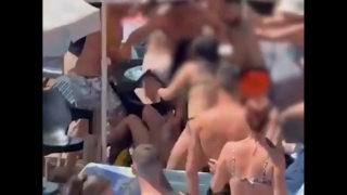 Καταλονία: Τουρίστες έπαιξαν ξύλο για μία… ξαπλώστρα – Ενήλικος χτύπησε 13χρονη