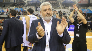 Ζουρνατζίδης: «Καλούνται αθλητές να στείλουν την Εθνική σε Παγκόσμιο, στο οποίο δεν θα κληθούν»