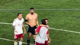 Λίβερπουλ: Κόντεψαν να... αρπαχτούν Τσιμίκας-Τζόουνς και Σομποσλάι (vid)