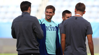Τόμας Κεντζιόρα: Πριν γίνει αντίπαλος, χαιρέτησε τους πρώην συμπαίκτες του