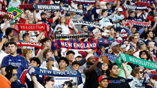 «X-Files» : Η Σκάρλετ είναι ήδη στις ΗΠΑ : I want to believe you, darling New England Revolution...