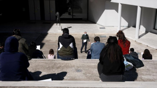 Τα πάνω-κάτω στη φοιτητική στέγη: Νέες εστίες και επίδομα έως 2.500 ευρώ