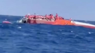 Βύθιση σκάφους με 279 επιβαίνοντες στην Κερύνεια: Αναφορές για τραυματίες
