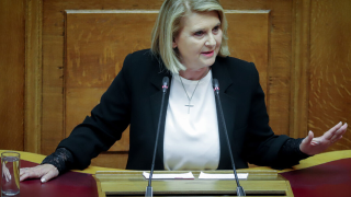 Βούλτεψη για εκπαιδευτικούς: «Οι μισές εμφανίζονται εγκυμονούσες»
