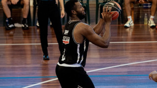 Γκρέι: «Ο Τρινκιέρι είναι προπονητής-θρύλος – Θα με δείτε περισσότερο με την μπάλα»