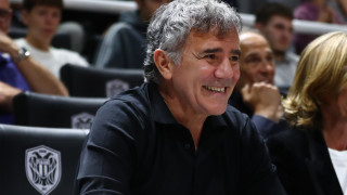 Αποθέωση Μυστακίδη: «Είναι τρελός ο πρόεδρος»