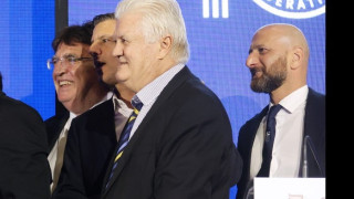 Εξ απορρήτων: Τίμησαν τους καταδικασμένους προέδρους!