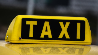 Αυξάνονται οι τιμές στα ταξί, αλλάζουν τα κόμιστρα για αεροδρόμια και αναμονή οχημάτων
