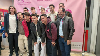 ΑΕΛ: Μήνυμα ζωής και ελπίδας στη δράση «Όσο ΡΟΖ ελπίΖΩ»