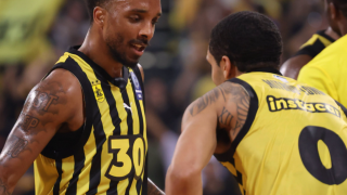 LIVE η αναμέτρηση του Άρη με την Ντερτόνα στο «καυτό» Παλέ