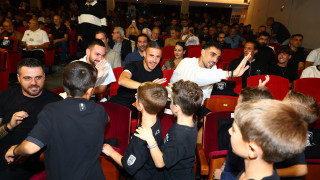 Οι Αντρίγια, Πέλκας, Μιχαηλίδης, Βιεϊρίνια, δίνουν ψυχολογική ώθηση σε νέους του ΠΑΟΚ