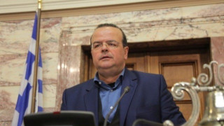 «Έχουμε πλεόνασμα, γιατί χτυπήσαμε τα ρετιρέ της φοροδιαφυγής του ΦΠΑ»