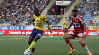 Στην Ξάνθη                                        ο Σίλα