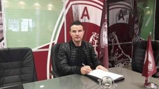 Ανακοίνωσε                                Αγκάνοβιτς η ΑΕΛ