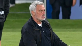 Μουρίνιο εναντίον VAR: «Κοιμόταν και δεν αποβλήθηκε ο Ζοάο Κανσέλο»