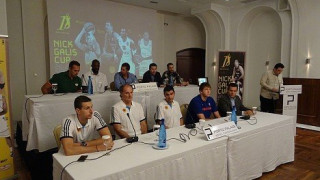 Πρίφτης: «Τιμάμε τον άνθρωπο που αποτέλεσε έμπνευση για όλους τους Έλληνες»