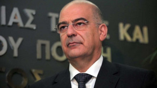 Δένδιας κατά Τσακαλώτου: «Και η Γεωργία Βασιλειάδου πολύ σας πέφτει»