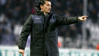 «Μπορούμε ανατροπή,     για τον κόσμο  και τον Ιβάν»