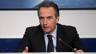 Θεσσαλονίκη: Αντιεξουσιαστές βανδάλισαν το γραφείο του Καλαφάτη (ΦΩΤΟ)