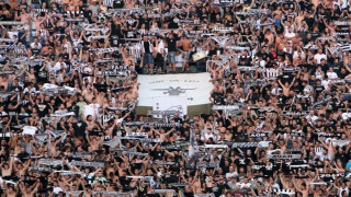 Επίθεση Πανελλήνιου Συνδέσμου Φιλάθλων ΠΑΟΚ κατά Μητσοτάκη